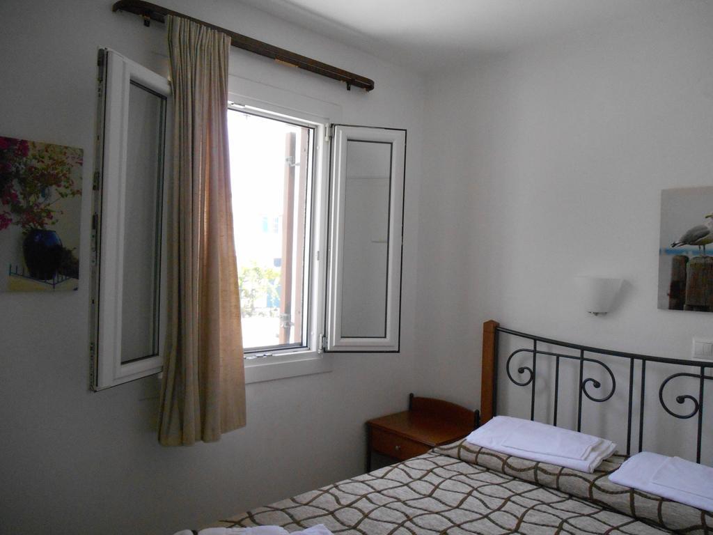 Studios Gabriel Agia Anna  Room photo