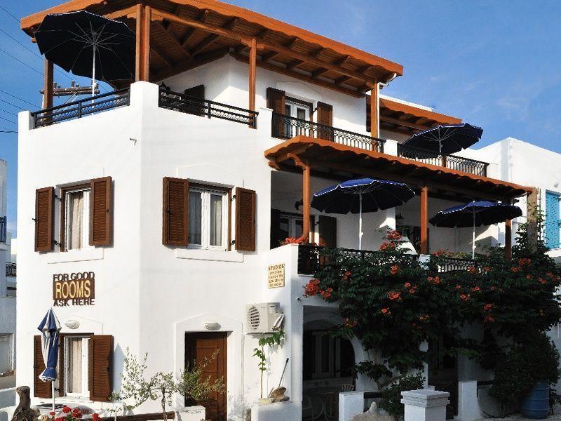 Studios Gabriel Agia Anna  Exterior photo